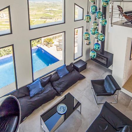 Amazing Home In Ador With Kitchenette Buitenkant foto